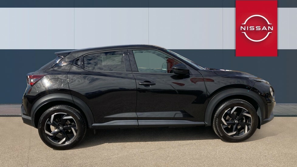 Nissan Juke N-connecta DA73LNE Black #5