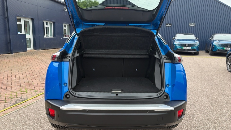Peugeot e-2008 Gt Blue #4