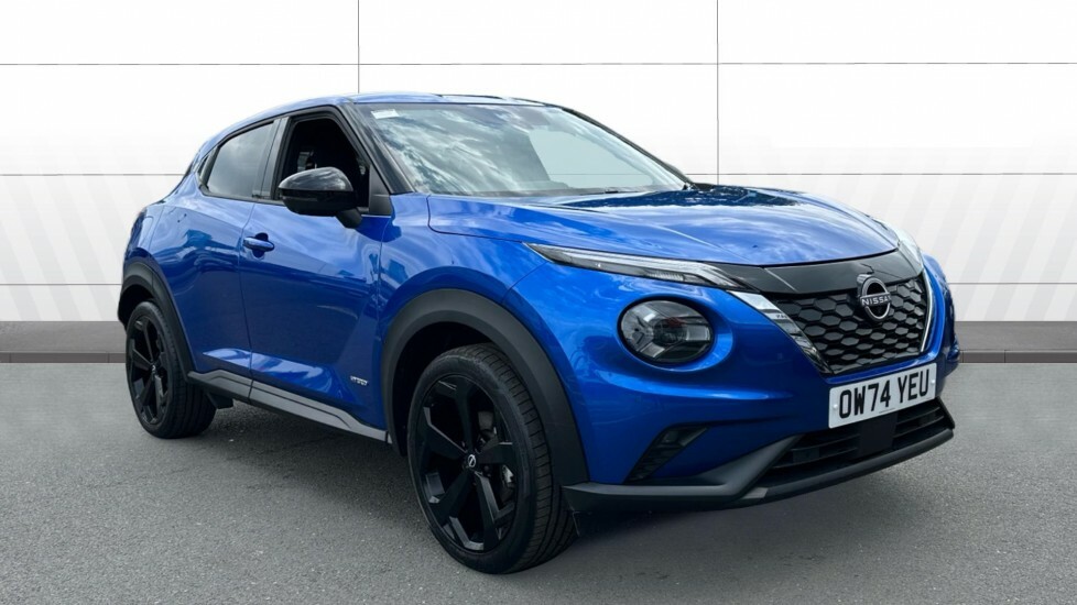 Nissan Juke Tekna Blue