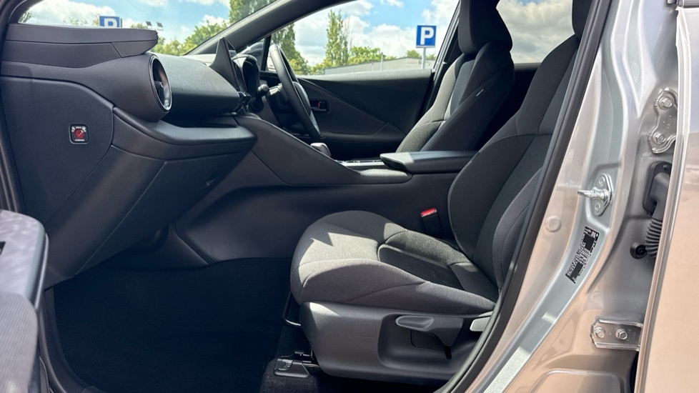 Toyota C-Hr Design Silver #5