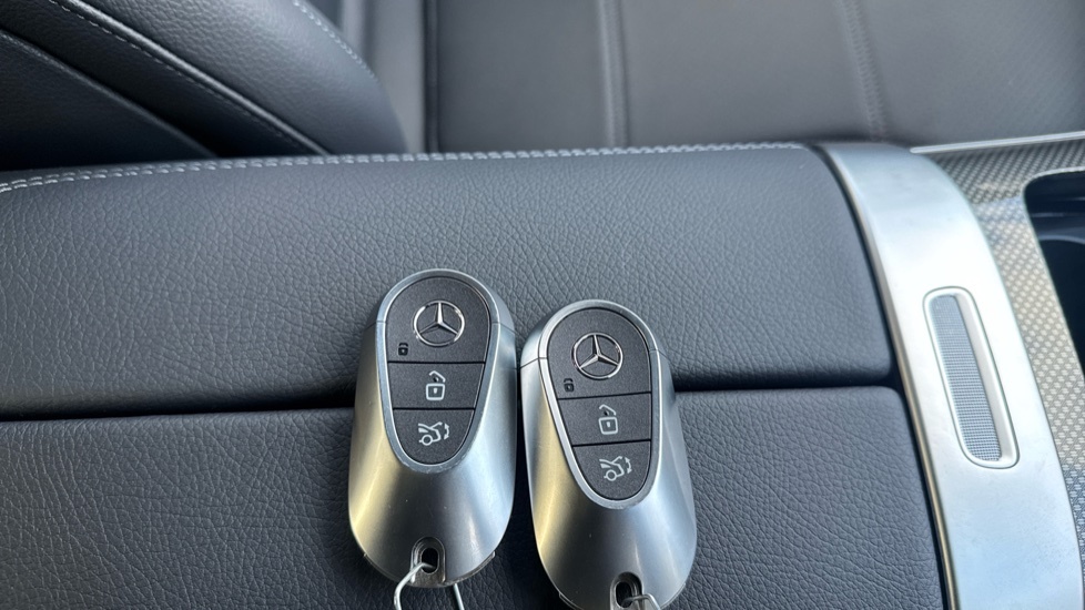 Mercedes-Benz C Class Shooting Brake Grey #20