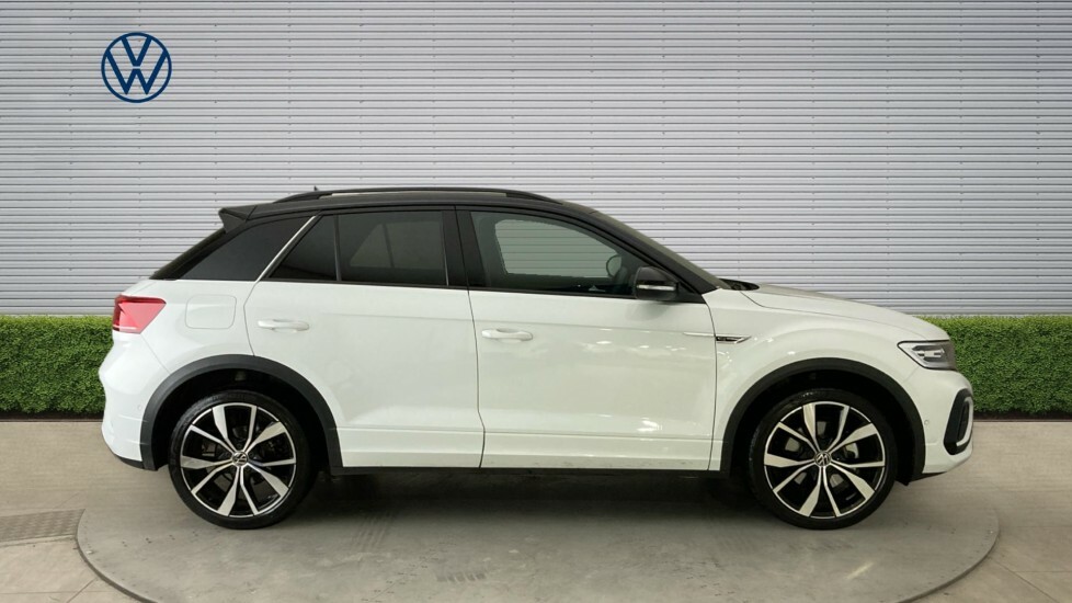 Volkswagen T-Roc Black Edition Plus YE26FKH Black #4