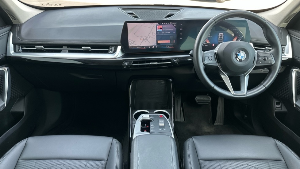 BMW X1 Xline Silver #4