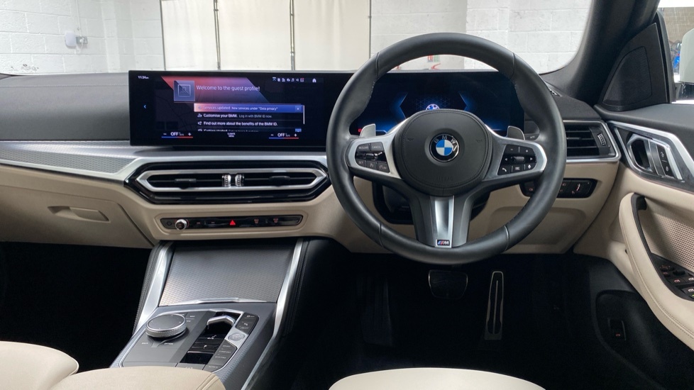 BMW 4 Series M Sport WG73VUA White #5