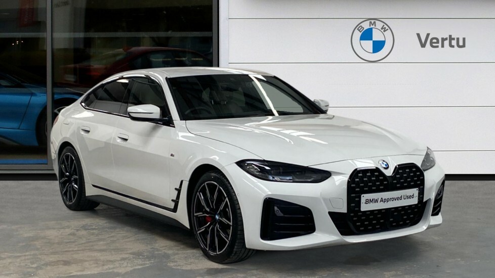 BMW 4 Series M Sport WG73VUA White