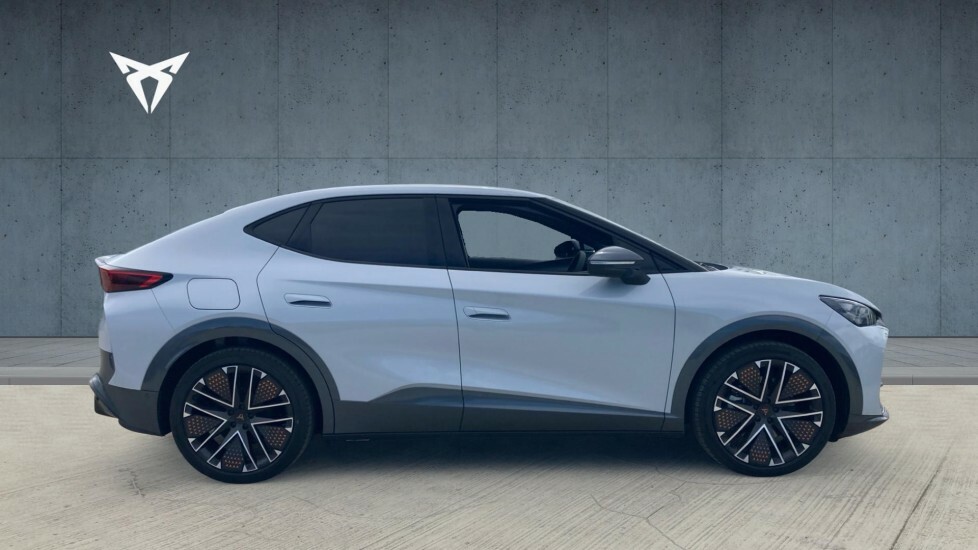 Cupra Tavascan Vz2 White #4