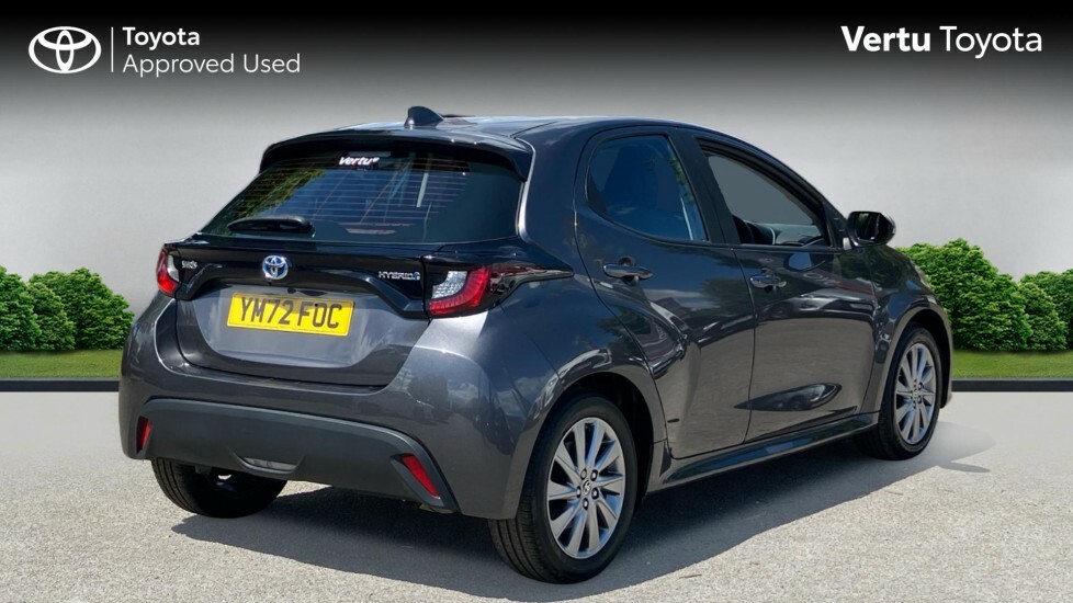 Toyota Yaris Icon Grey #2