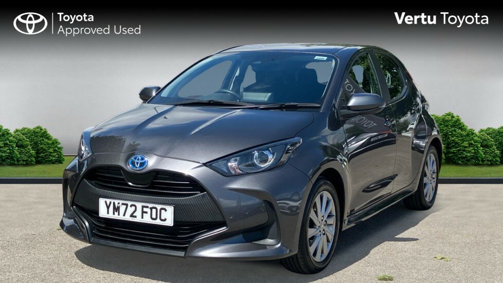 Toyota Yaris Icon Grey #3