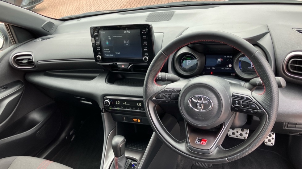 Toyota Yaris Gr Sport YT24MHJ White #6