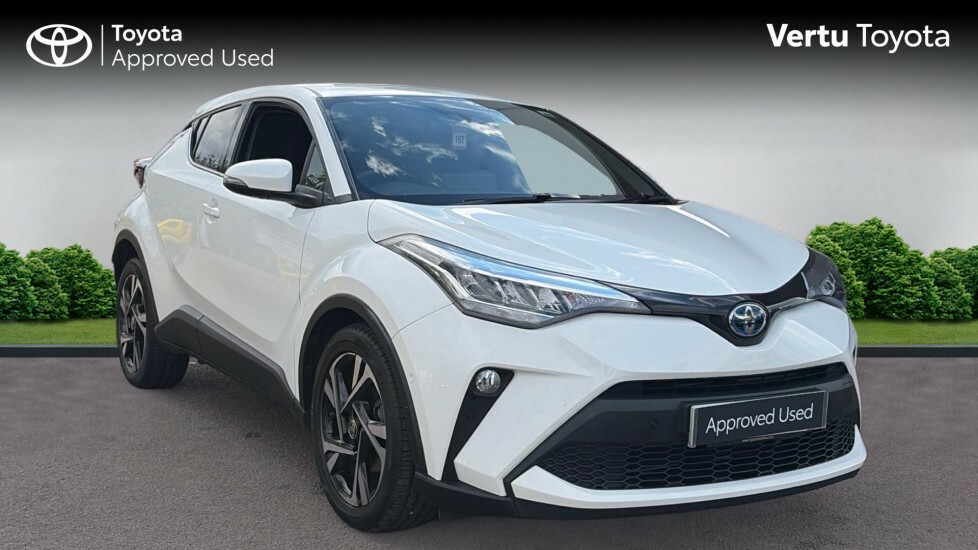Toyota C-Hr Design White
