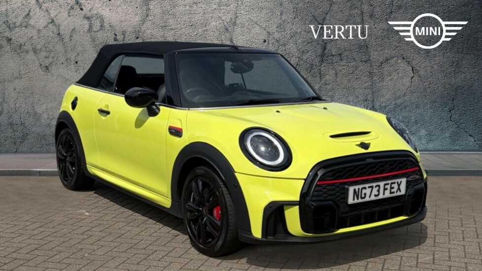 Mini Convertible John Cooper Works Yellow