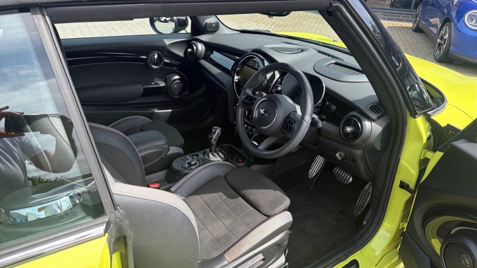 Mini Convertible John Cooper Works Yellow #6