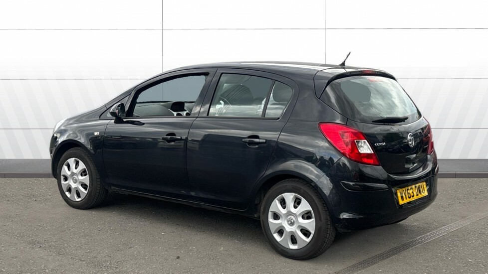 Vauxhall Corsa Exclusiv Black #2