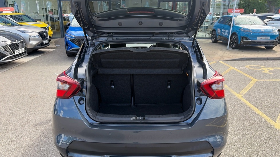Nissan Micra Tekna Grey #4
