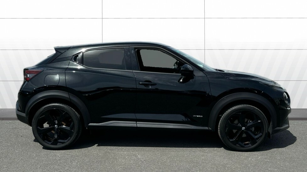 Nissan Juke Tekna OW74XBG Black #5