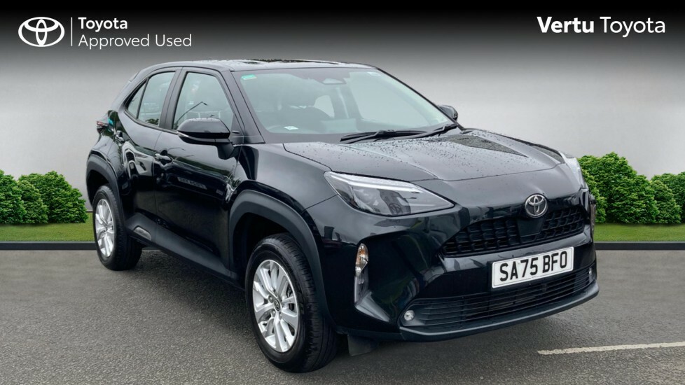 Toyota Yaris Cross Icon Black