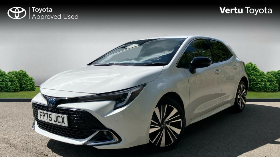 Toyota Corolla Design FP75JCX White #3