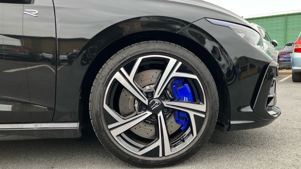 Volkswagen Golf R Black #5