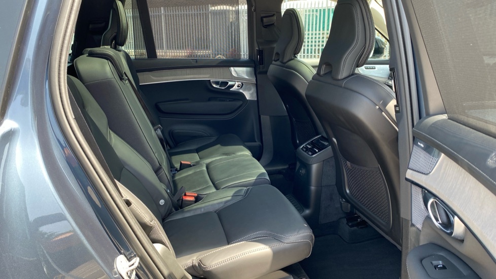 Volvo XC90 Ultra Blue #6