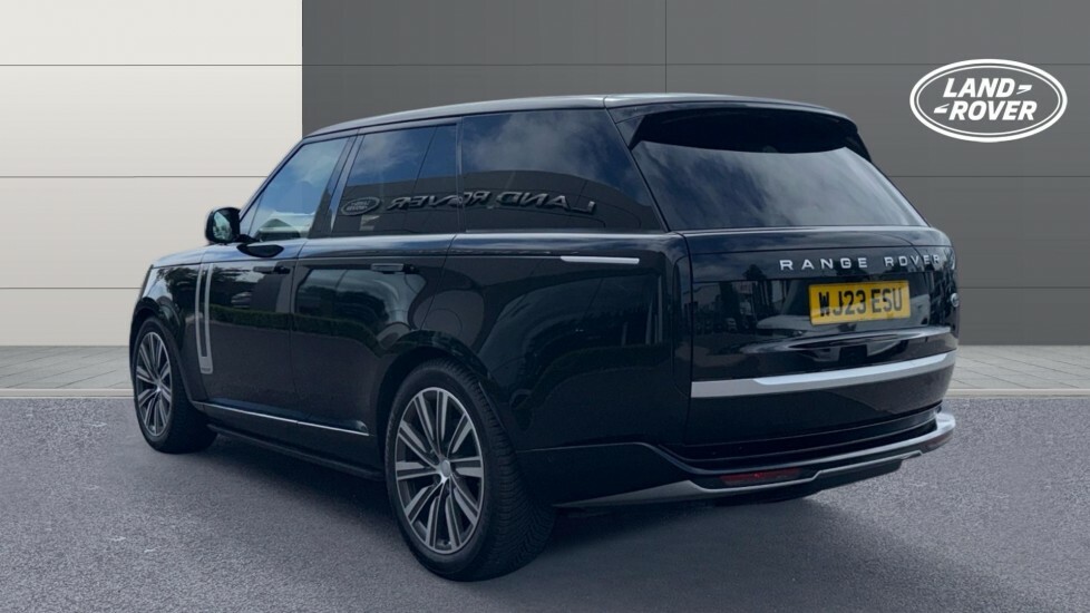 Land Rover Range Rover Autobiography Black #2