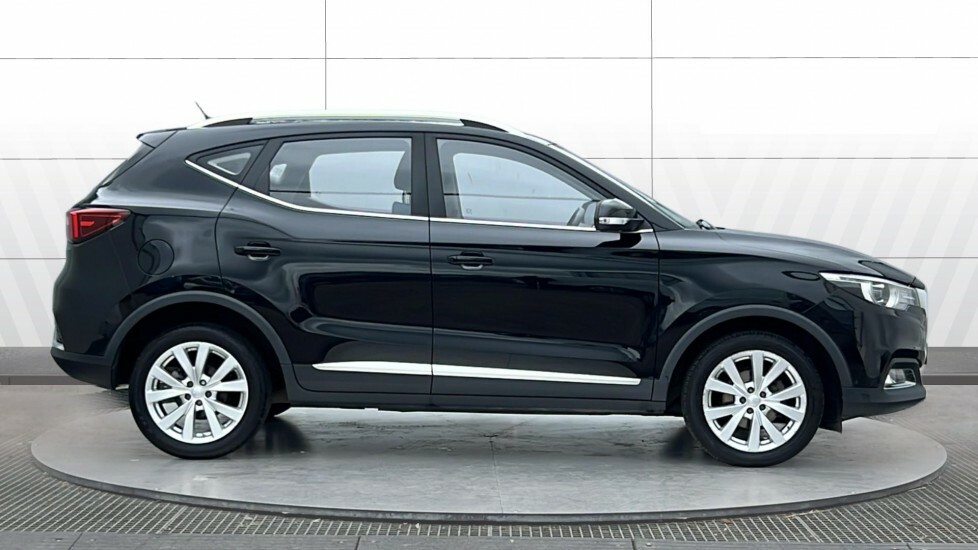 MG ZS Excite Black #5