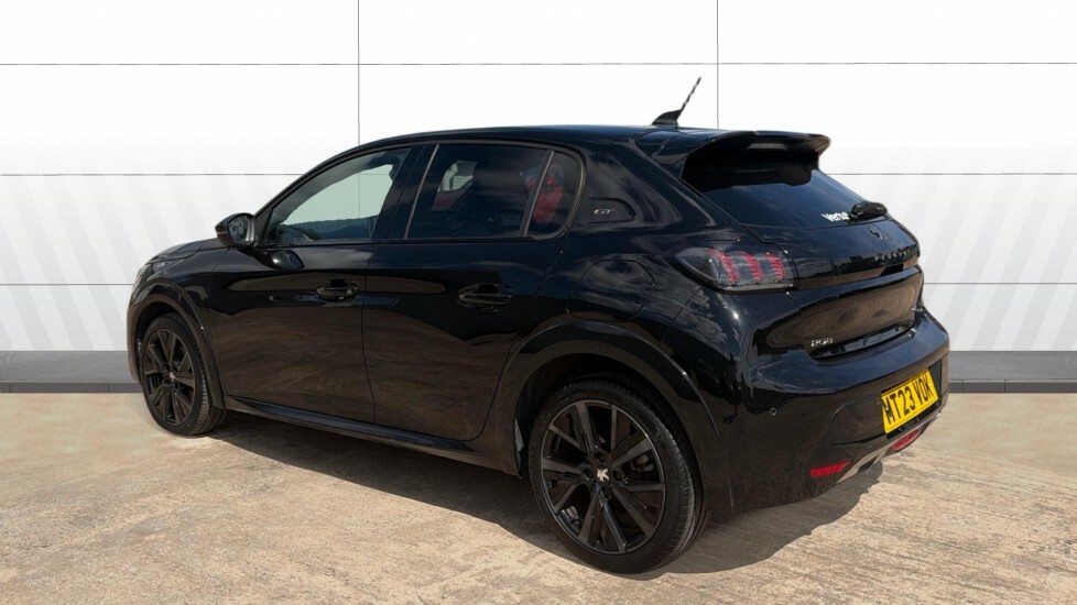 Peugeot 208 Gt Black #2