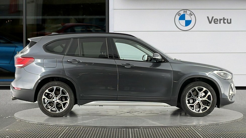 BMW X1 Xline LA71YUR Grey #3
