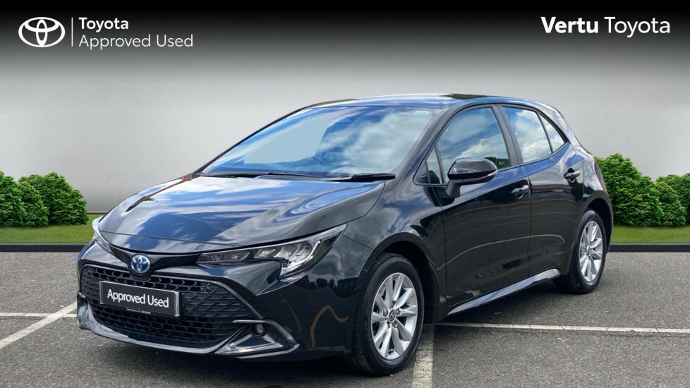 Toyota Corolla Icon Black #3