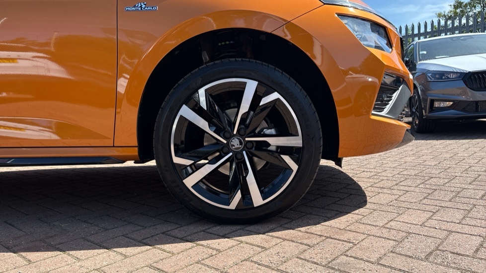 Skoda Kamiq Monte Carlo Edition Orange #5