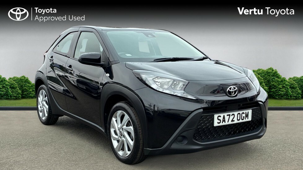 Toyota Aygo X Pure Black