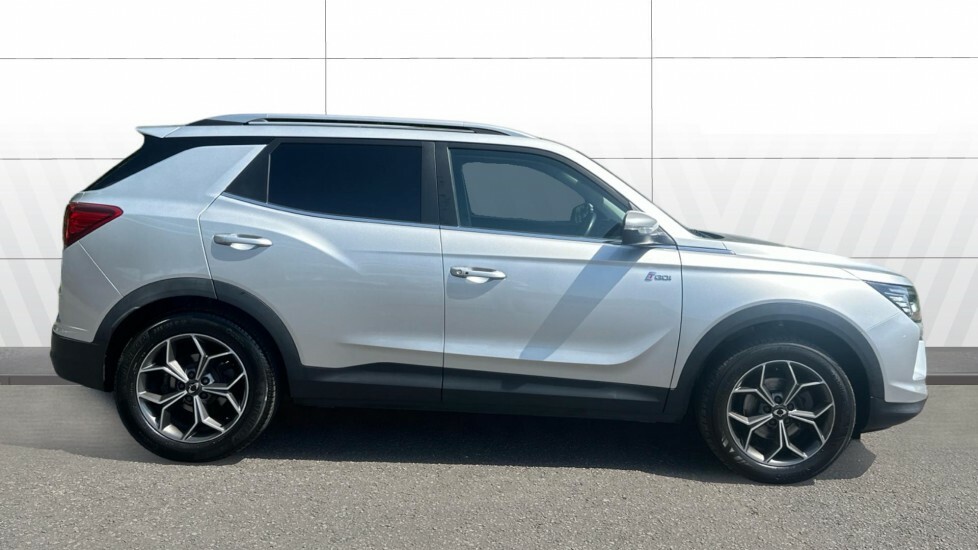SsangYong Korando Ultimate Silver #5