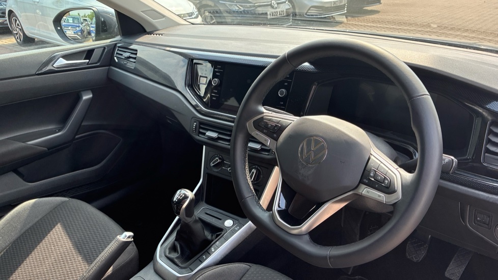 Volkswagen Taigo Match Grey #6