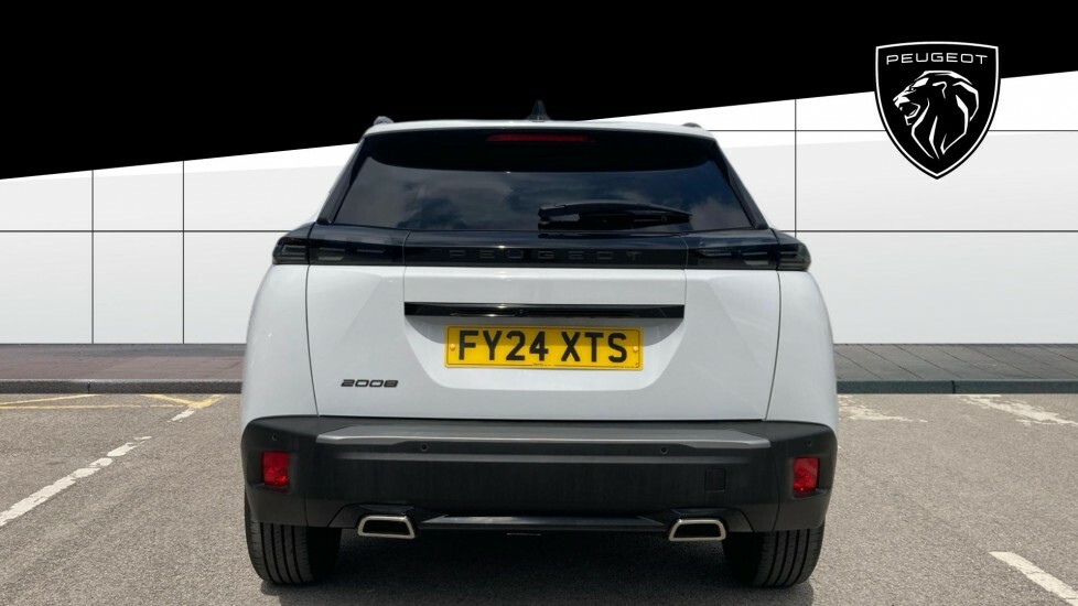 Peugeot 2008 Allure White #6