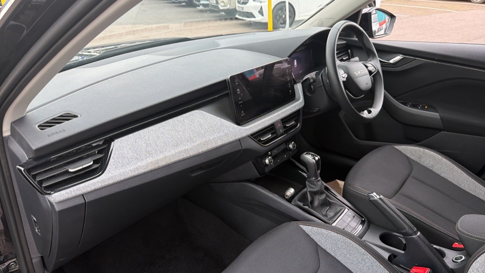 Skoda Kamiq Se Edition GD25APU Black #2
