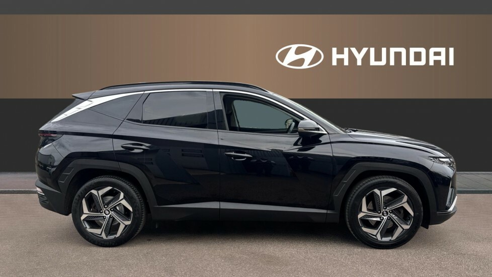 Hyundai Tucson Ultimate DV22HBB Black #5