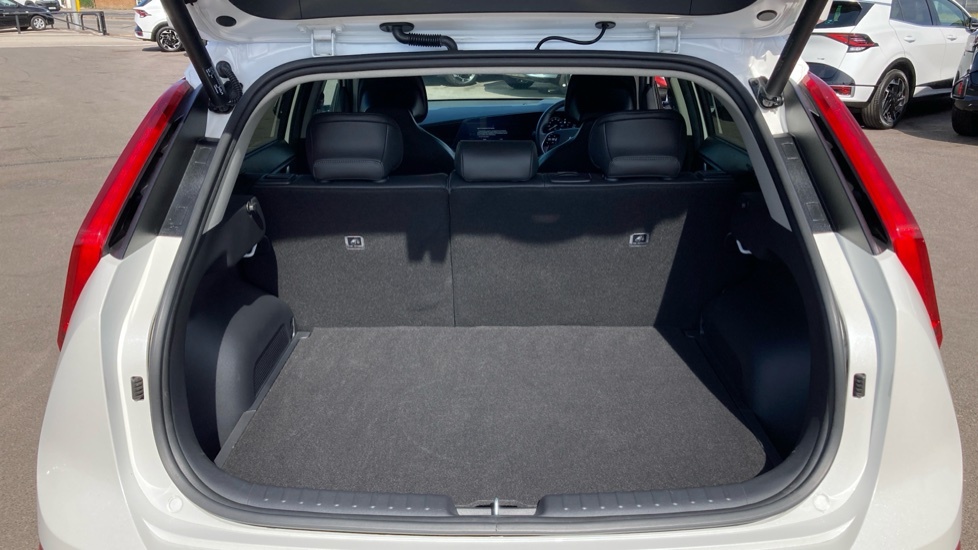 Kia e-Niro 4 AK24TYV White #4