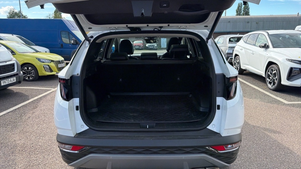 Hyundai Tucson Ultimate DK73EFT White #4