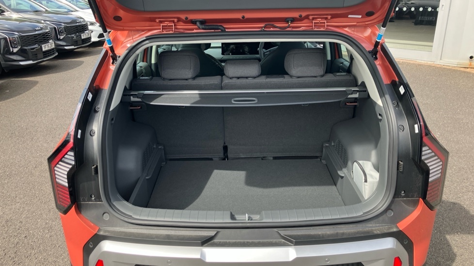 Kia EV3 Air Orange #4