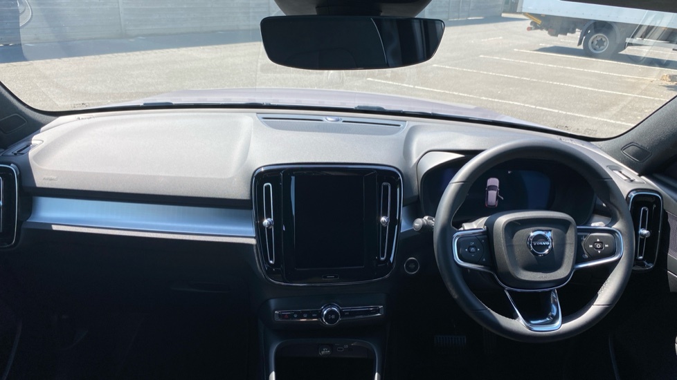 Volvo XC40 Plus YH26CWO Silver #5