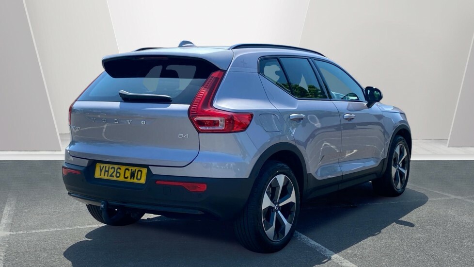 Volvo XC40 Plus YH26CWO Silver #2