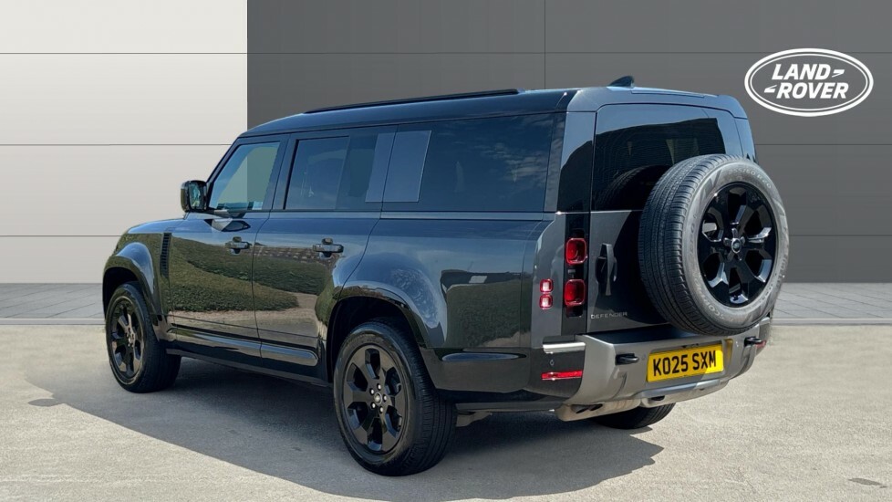 Land Rover Defender 130 X-dynamic Hse Grey #2