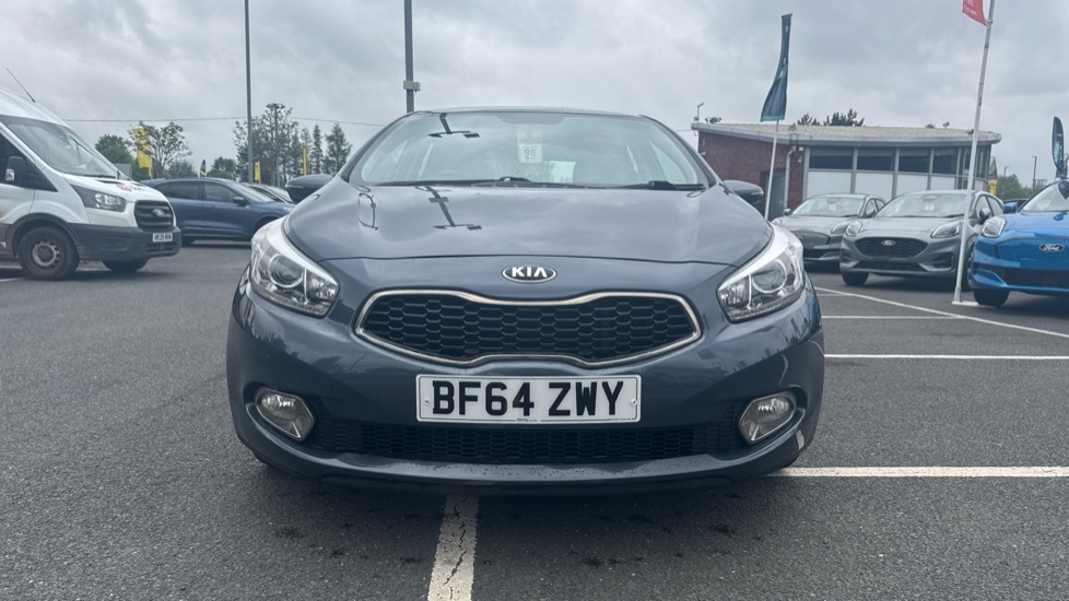 Kia Ceed Crdi 1 5-Door White #21