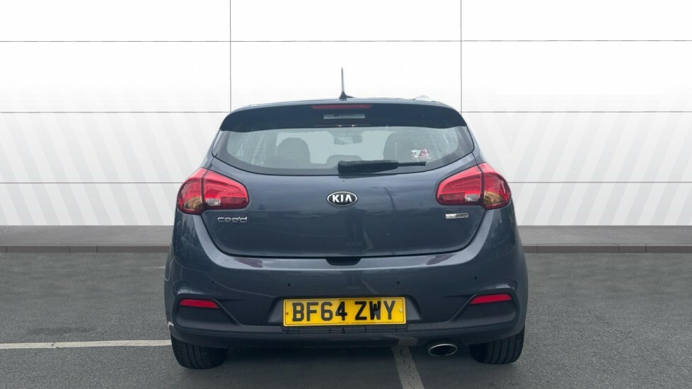 Kia Ceed Crdi 1 5-Door White #6