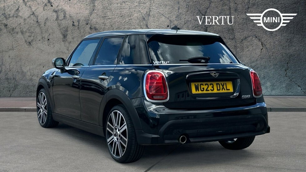 Mini Hatch Cooper Exclusive WG23DXL Black #2