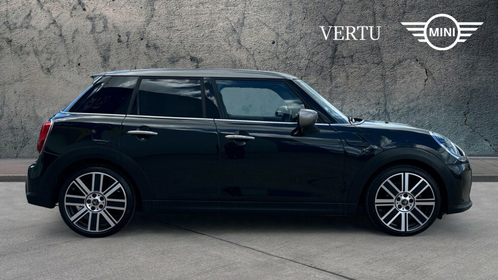 Mini Hatch Cooper Exclusive WG23DXL Black #3