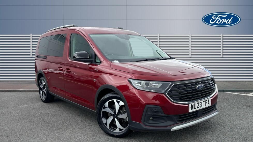 Ford Tourneo Connect Active Red