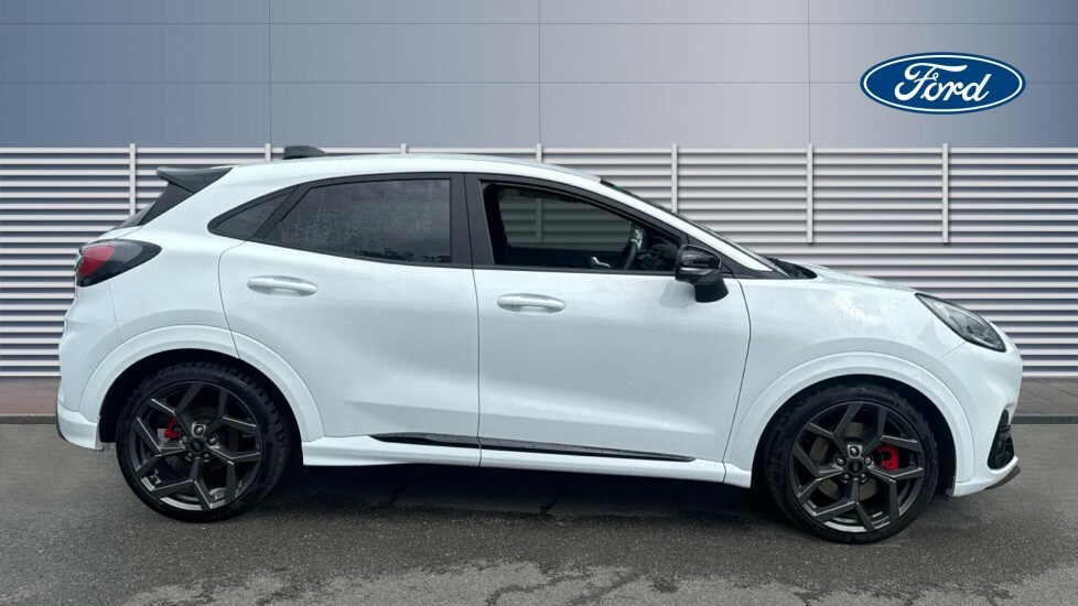 Ford Puma St White #5