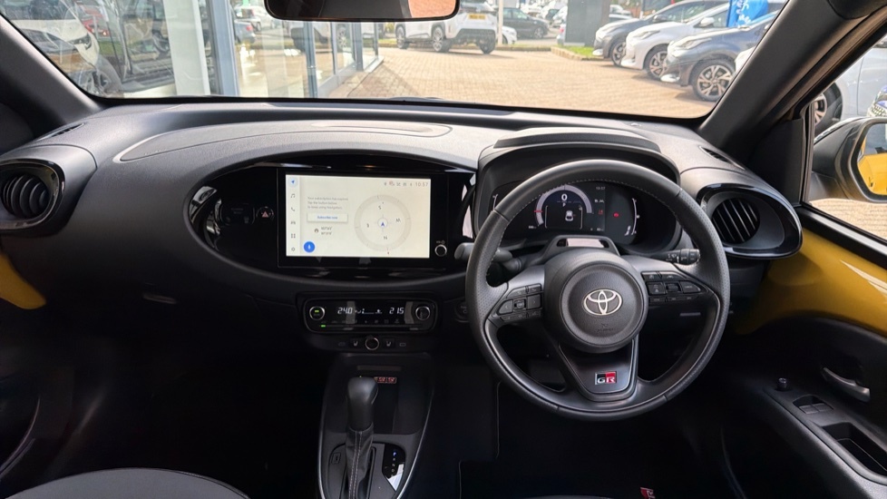 Toyota Aygo X Gr Sport Yellow #5