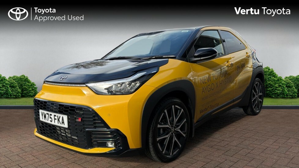 Toyota Aygo X Gr Sport Yellow #3