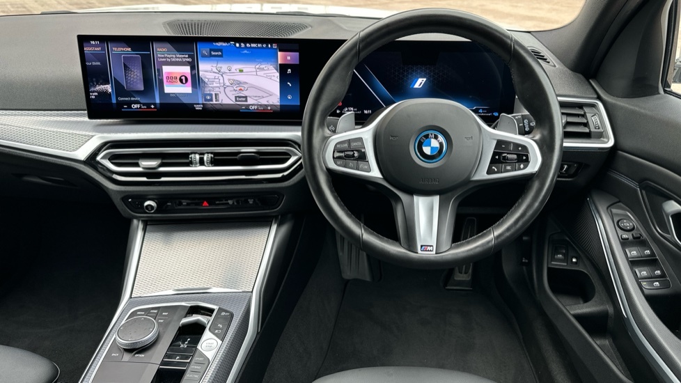 BMW 3 Series M Sport WP73VCU White #5
